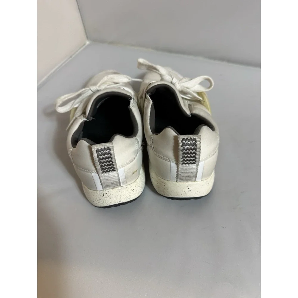 Snibbs Spacecloud Non-Slip Work Shoes Womens Sz 7 US White Sneakers